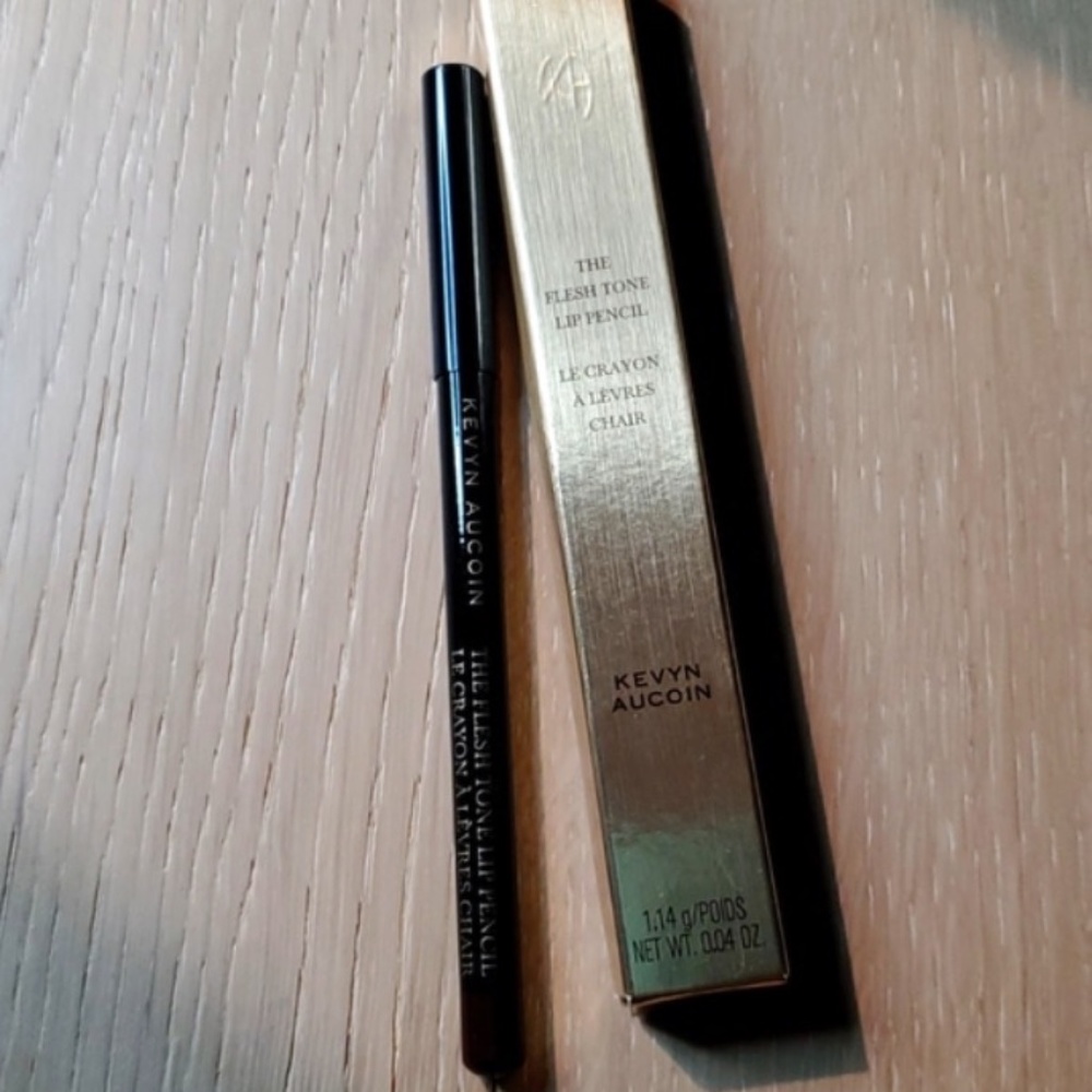 Kevyn Aucoin The Flesh Tone Lip Pencil Bloodroses